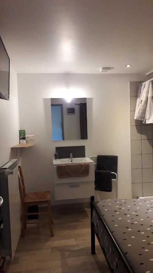 Bed and Breakfast Les Tremieres Saint-Paul-des-Fonts Exterior foto